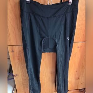 Baleaf NWT Women's Black 3/4 Cycling Tights Size XL
